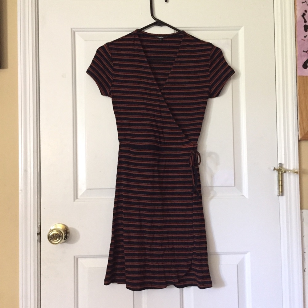 Pomelo Striped Wrap-Style Dress
